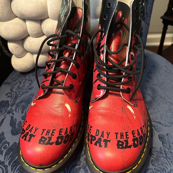 Dr. Martens Shoes - Super Rare! Dr Martens x Demented Are Go size 11/EU 43
